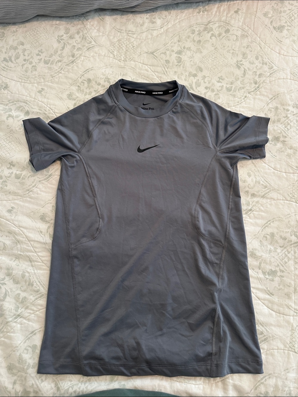 Nike Pro Dri-fit Kids Gray Short-Sleeve Performance Compression